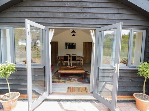 Whitehands Farm Barn