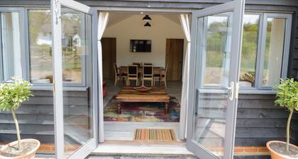 Whitehands Farm Barn