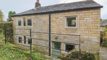 Cottage | Exterior