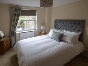 Cottage | 3 bedrooms, individually decorated, individually furnished, free WiFi - Hillside View (Hawes)