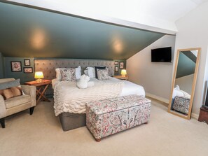 3 bedrooms, individually decorated, individually furnished, free WiFi - Hillside View (Hawes)