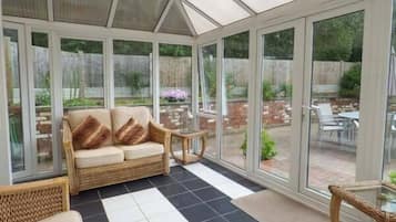 Cottage | Interior