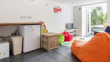 Cottage | Interior