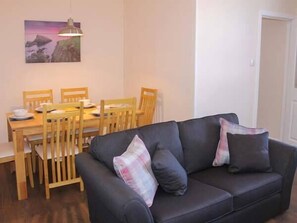 Interior - Slater's (Buckie)