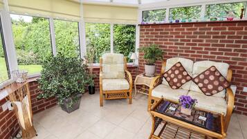 Cottage | Property grounds
