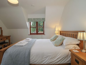 Cottage | 3 bedrooms, individually decorated, individually furnished, free WiFi - Byne Brook Cottage (Craven Arms)
