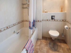 Cottage | Bathroom | Shower