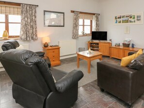 Cottage | Living room | TV, DVD player - Jack's Nest (South Molton)