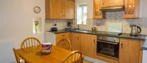 Cottage | Interior