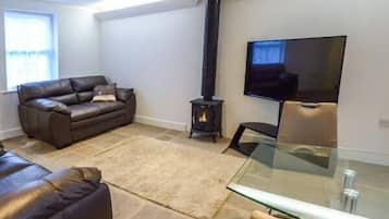 Cottage | Ruang keluarga | TV