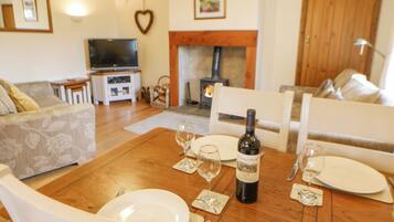 Cottage | Interior