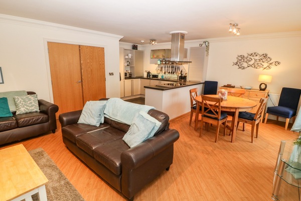 Cottage | Living room | TV, DVD player, table tennis