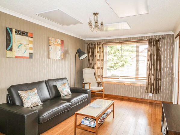 Stuga | Vardagsrum | Tv