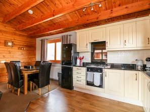 Cottage | Interior - Bittern Lodge (Lincoln)