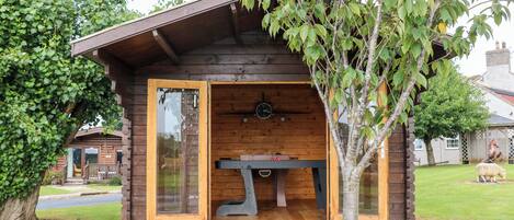 Cottage | Property grounds