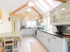 Cottage | Interior - Simmer Dim (Dumfries)