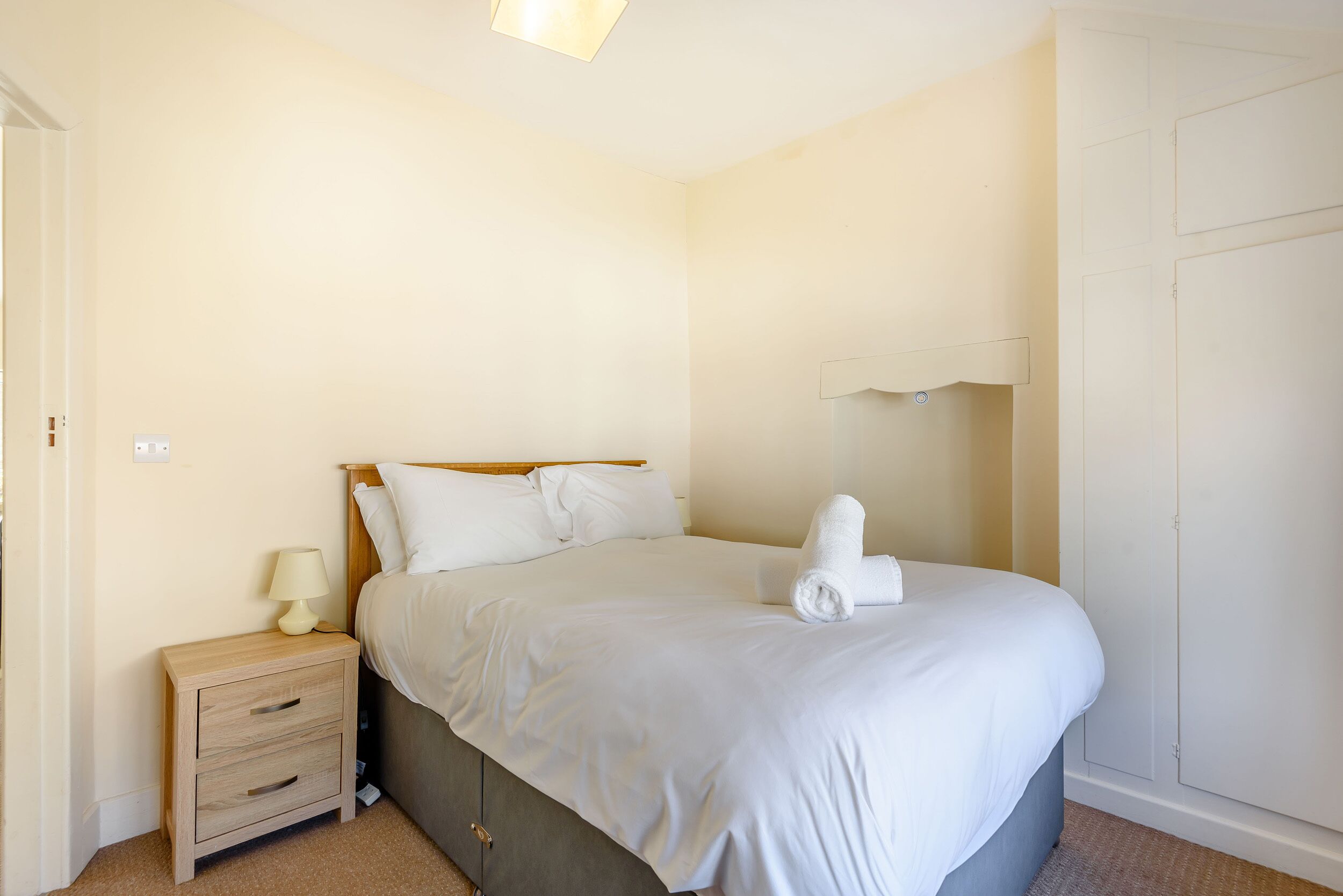 3 bedrooms, individually decorated, individually furnished, free WiFi