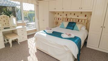 Cottage | 8 camere, con stile personalizzato, con arredamento individuale