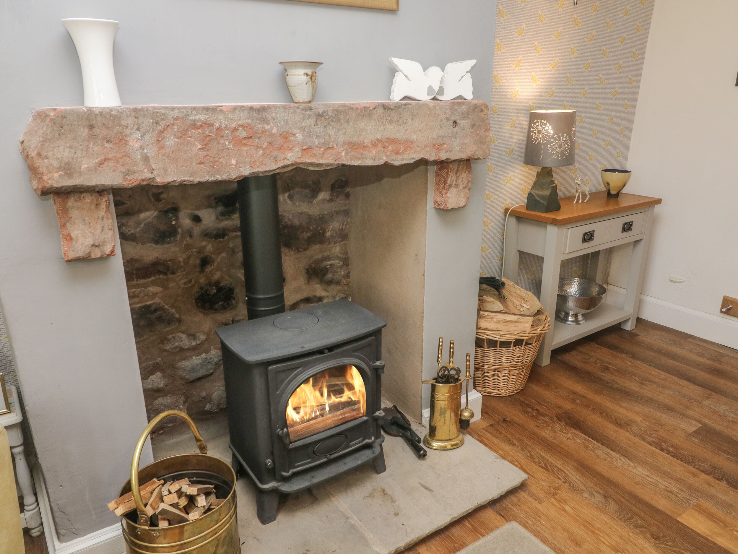 Cottage | Living room | TV