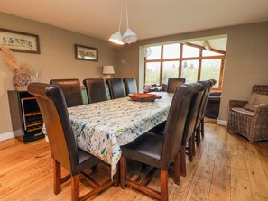Dining - Manor Wood (Chester)