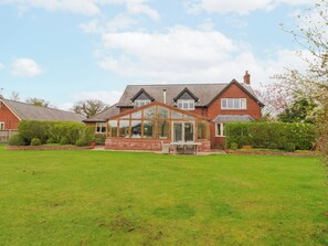 Exterior - Manor Wood (Chester)
