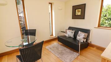 Cottage | Living room | TV, DVD player