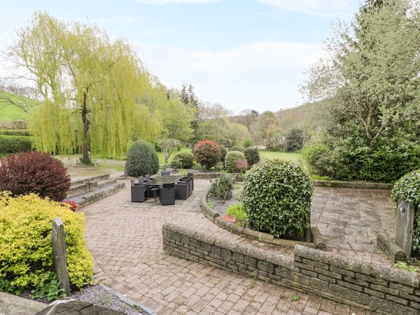 Cottage | Terrace/patio - The Mill House (Corwen)