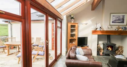 Manaros Cottage