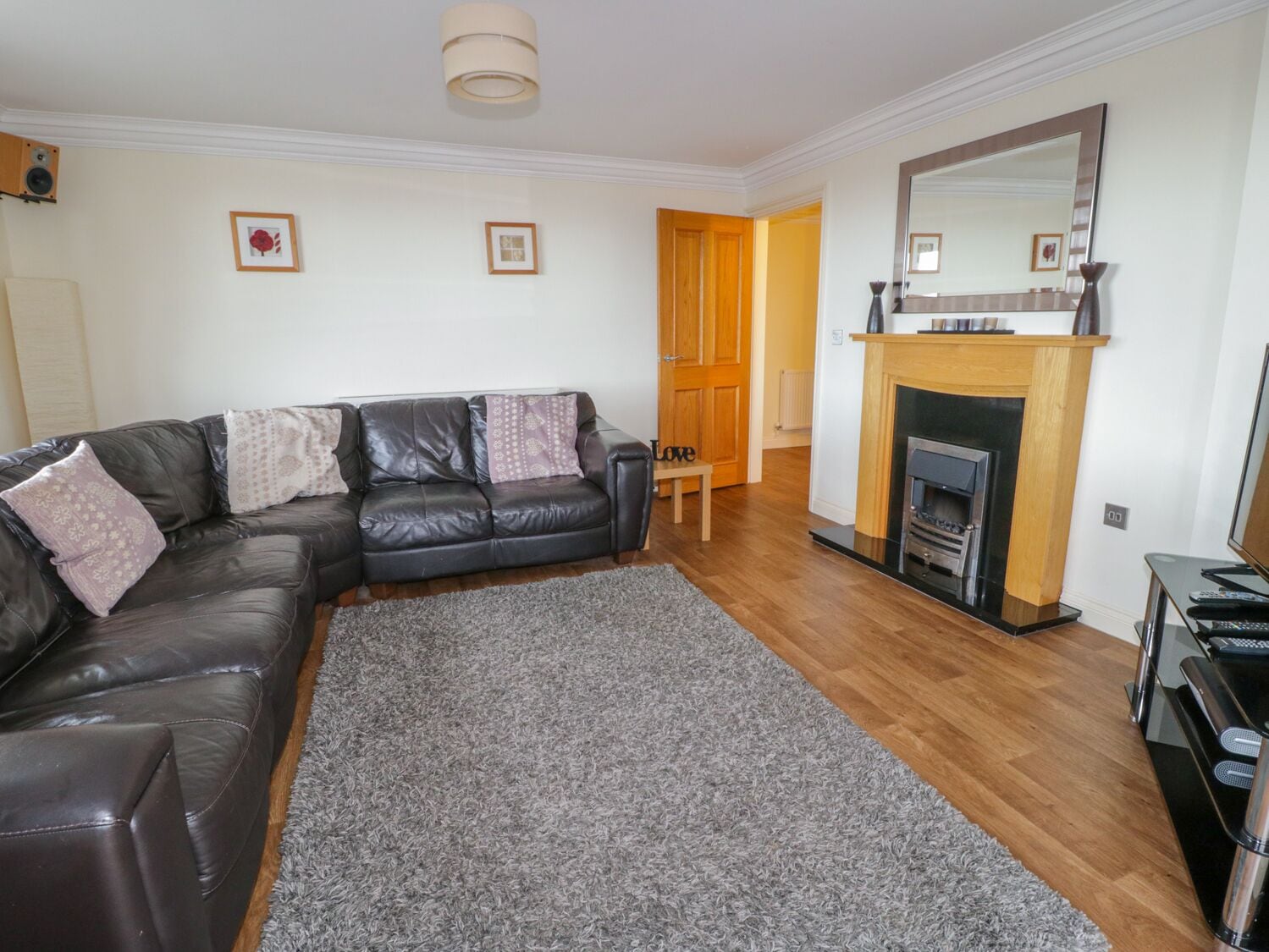 Cottage | Living room