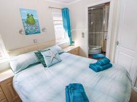 Cottage | 3 bedrooms, individually decorated, individually furnished, free WiFi