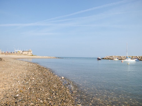 Cottage | Beach | Beach nearby
