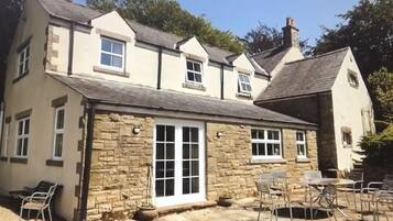 Cottage | Exterior