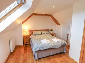 Cottage | Interior - Magpie (Whitby)