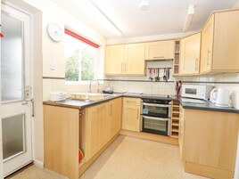 คอทเทจ | ครัวส่วนตัว | ตู้เย็น, ไมโครเวฟ, เตาประกอบอาหาร, เครื่องล้างจาน