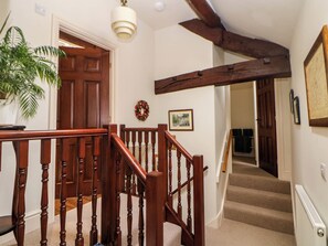 Cottage | Interior - Brookside Barn (Hope Valley)