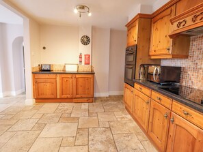 Cottage | Interior