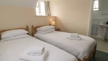 4 chambres, décoration personnalisée, ameublement personnalisé