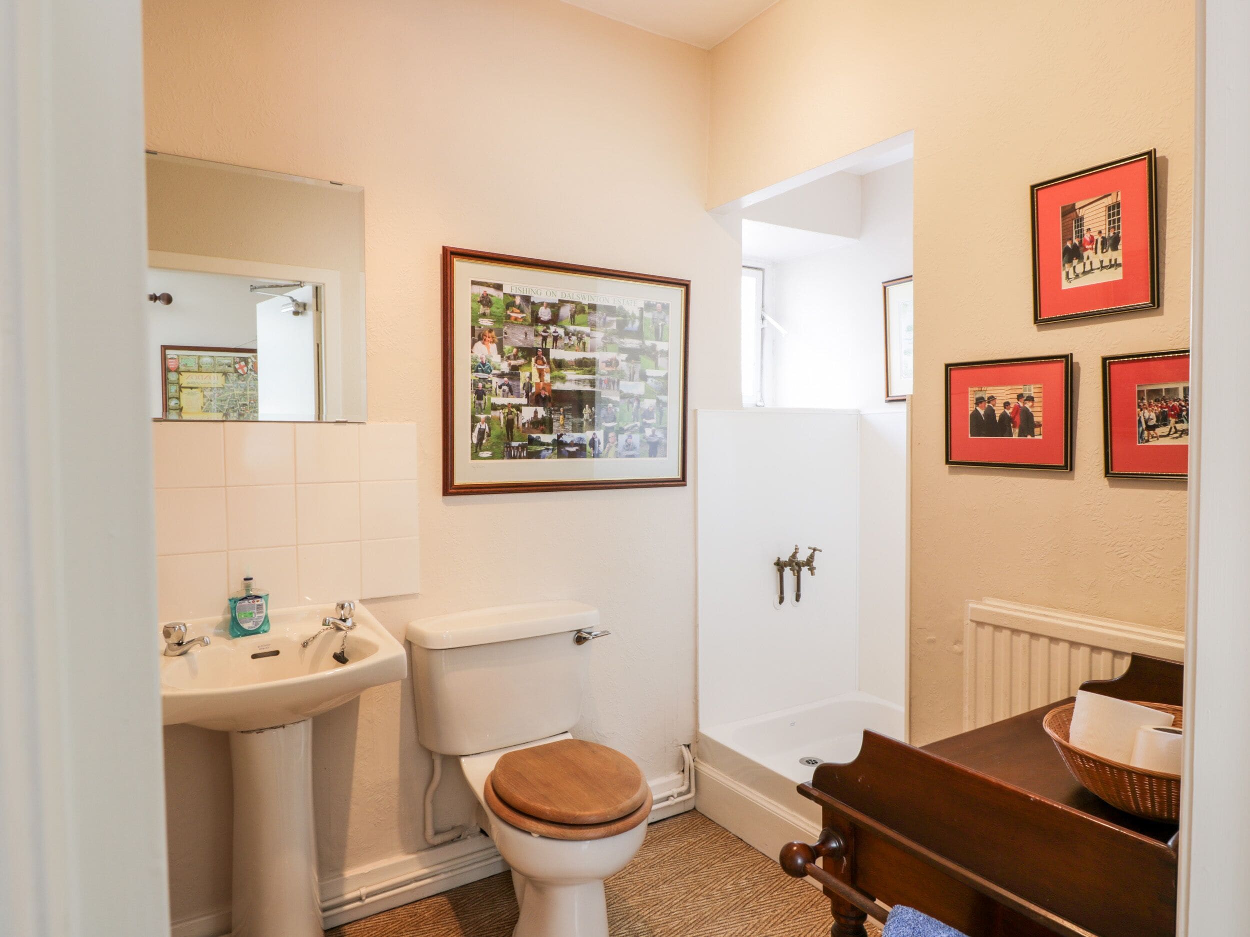 คอทเทจ | ห้องน้ำ | ฝักบัว