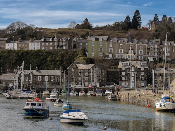 Cottage | Interior - The Captain's Penthouse (Porthmadog)