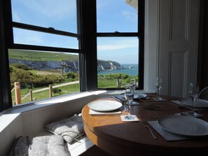 Interior - Needles Cottage (Totland Bay)