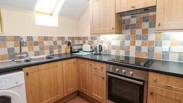 Cottage | Dapur peribadi | Peti sejuk, dapur, mesin basuh pinggan mangkuk