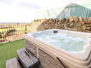 Cottage | Property grounds - Rum Bush Cottage (Appleby-in-Westmorland)