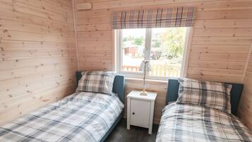 Cottage | 3 bedrooms, individually decorated, individually furnished, free WiFi