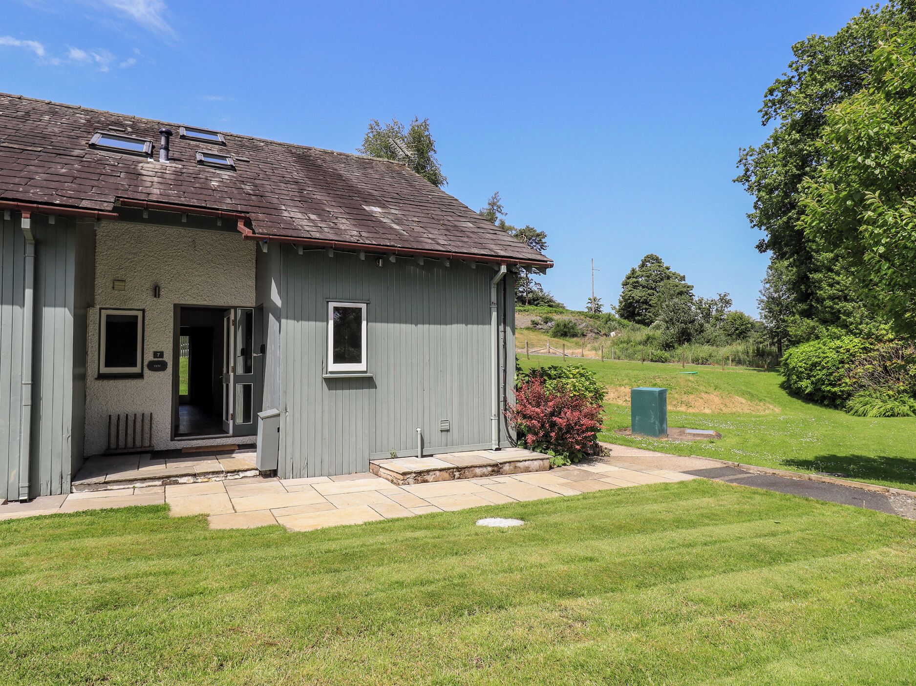 Cottage | Front of property