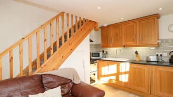 Cottage | Living room | TV