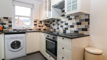 Cottage | Bahagian dalam