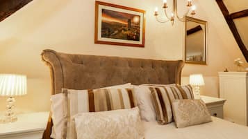 Cottage | 2 phòng ngủ, trang trí khác biệt