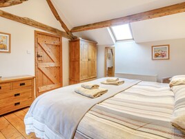 Cottage | 2 bedrooms, individually decorated, individually furnished, free WiFi