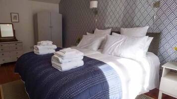 1 bedroom, individually decorated, individually furnished, free WiFi