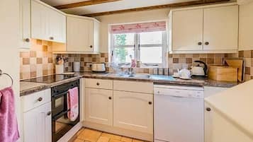 Cottage | Interior
